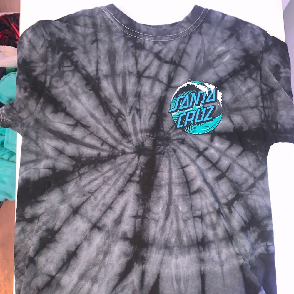 Multi coloured Santa Cruz t-shirt. size small.
